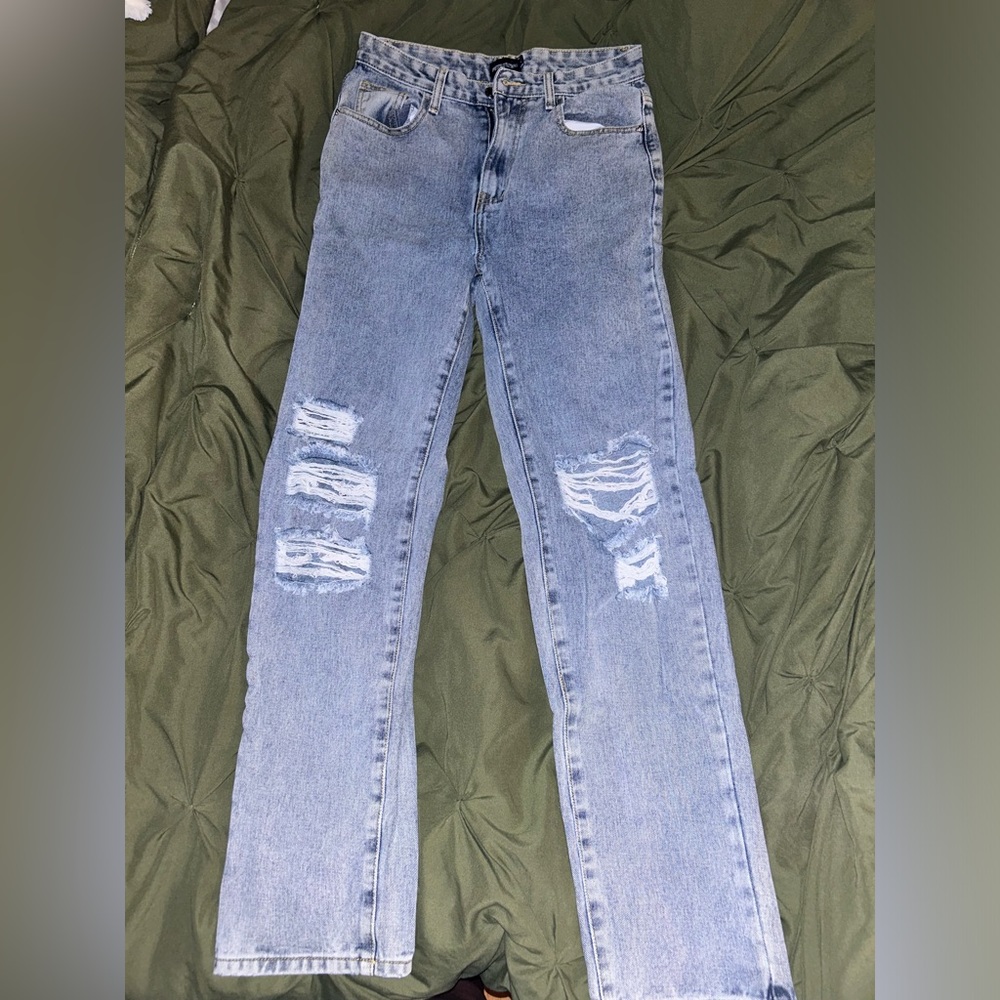 Straight Leg Jeans, Pretty Little Thing